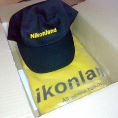 cappellino maglietta Nikonland